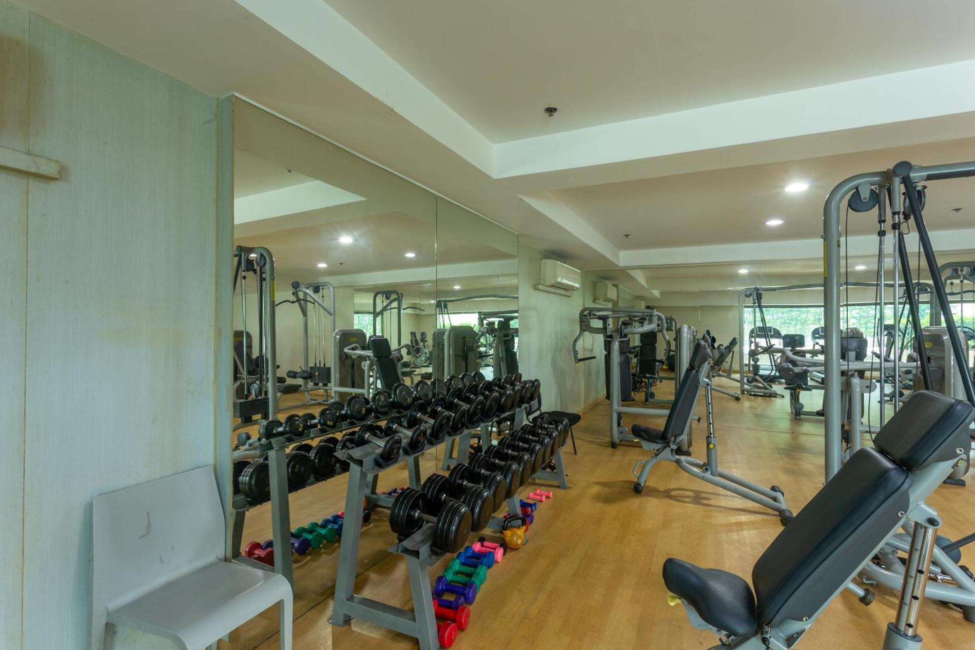La Breza Hotel Кесон-Сити Экстерьер фото